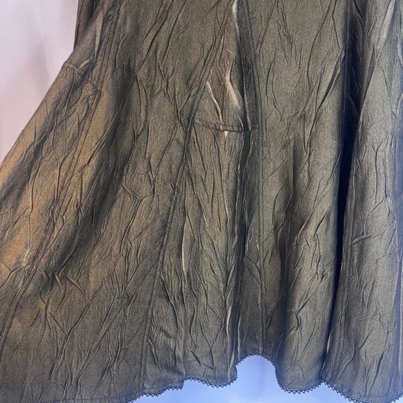 Neesh by DAR Shiny Green Crinkle Crushed Taffeta Aline Circle Skirt Size Large - Picture 5 of 12